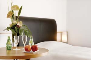Classic double with queen bed